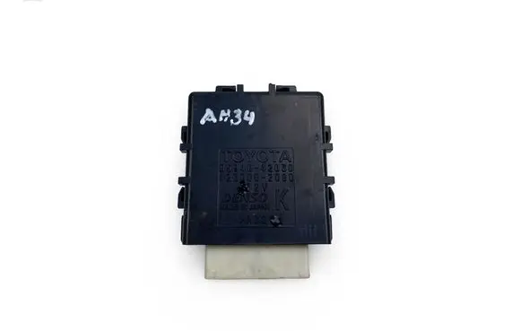 Toyota RAV 4 (XA40) Other control units/modules 8594042030