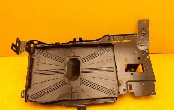 Peugeot 3008 II Battery tray 9817230480