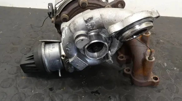 Volkswagen PASSAT B6 Turbo 03L253016F BV43B0139