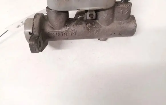 Nissan Almera N16 Master brake cylinder 22157879