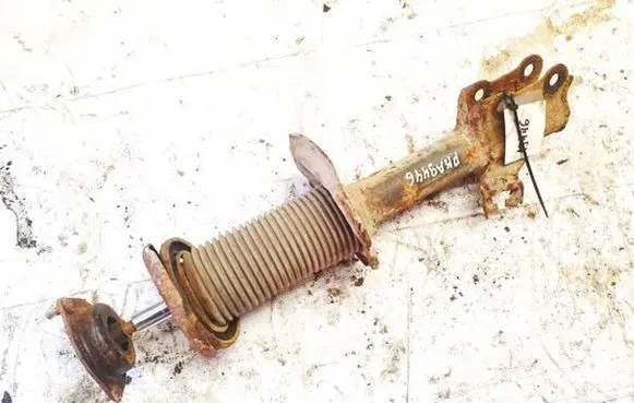 Nissan Almera N16 Front shock absorber/damper
