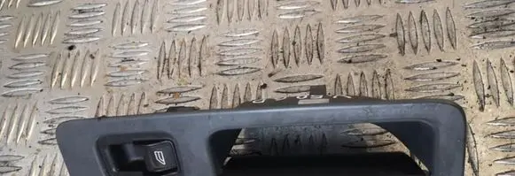 Volvo V50 Rear door handle trim 8679478