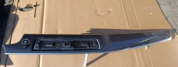 BMW 5 F10 F11 Dashboard air vent grill cover trim 