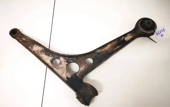 Front lower control arm/wishbone