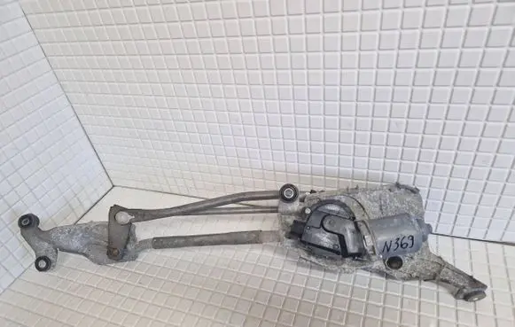 Mitsubishi Outlander Front wiper linkage and motor 1593001052