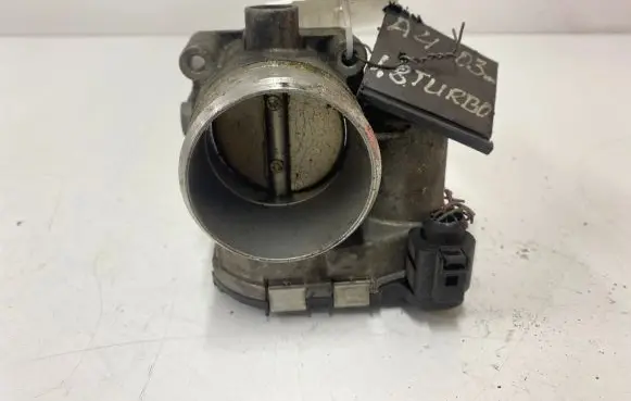 Audi A4 S4 B6 8E 8H Throttle valve 06B133062M