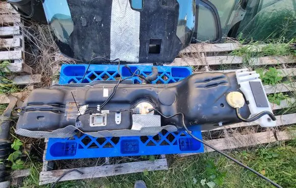 Renault Master III Fuel tank 8200947534