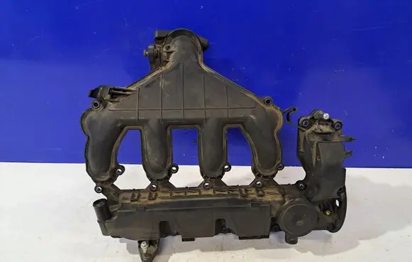 Volvo V50 Intake manifold 30725290 9662688980