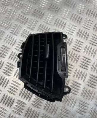 Dashboard side air vent grill/cover trim