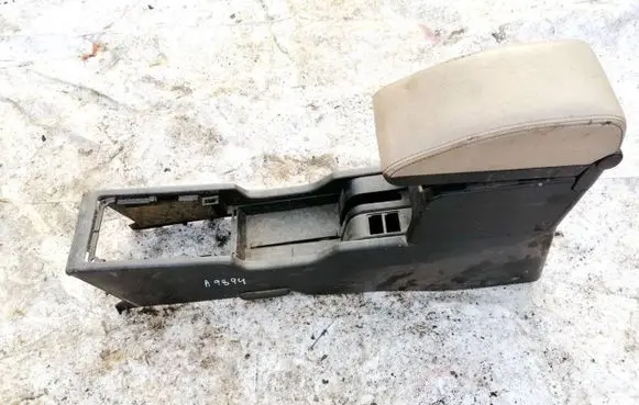Nissan X-Trail T30 Armrest 969108h300