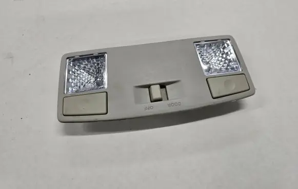 Mazda CX-7 Front seat light