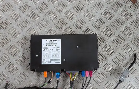 Volvo V60 Other control units/modules 32279765