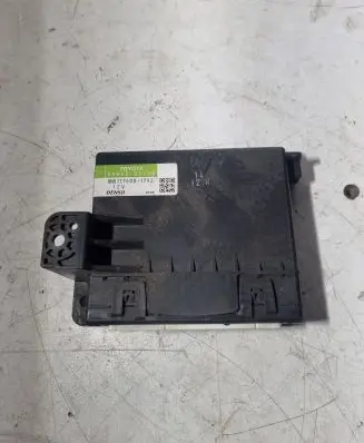 Toyota Yaris Air conditioning/heating control unit 886500D160 MB1776001792