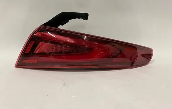 Alfa Romeo Giulia Rear/tail lights 20690209 ALFA952T1