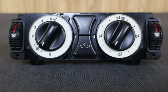 Mercedes-Benz SLK R170 Climate control unit 1708300985 A1708300985