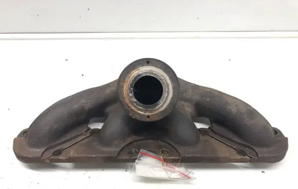 BMW 7 F01 F02 F03 F04 Exhaust manifold 7576987
