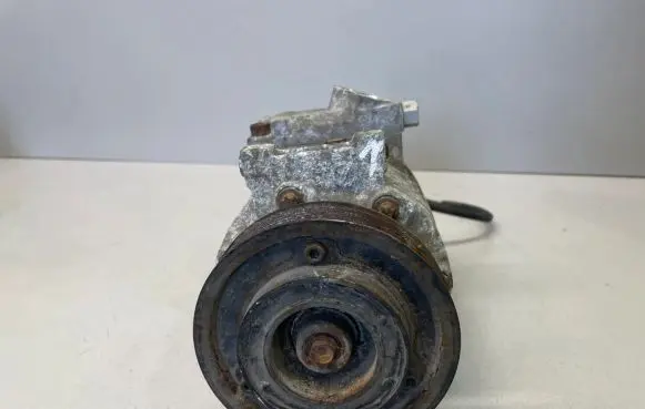 Seat Toledo III (5P) Air conditioning (A/C) compressor (pump) 1K0820803N