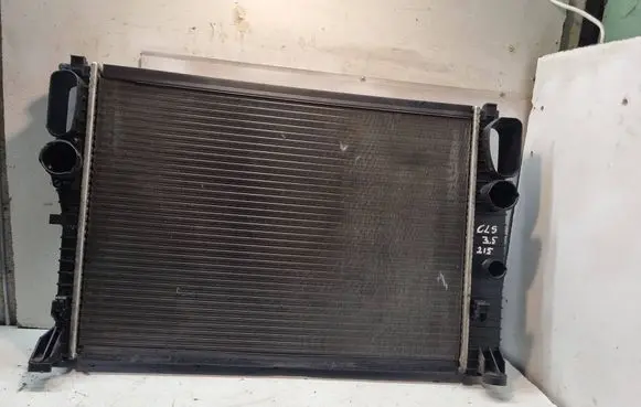 Mercedes-Benz CLS C219 Coolant radiator A2115002302 RM1441
