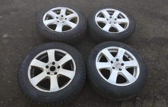 R16 alloy rim