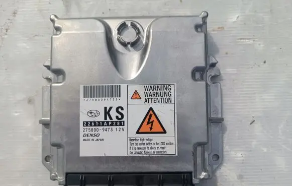 Subaru Impreza III Engine control unit/module 22611AP281