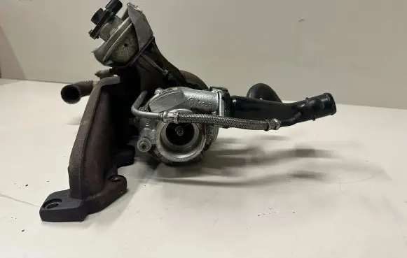 Ford Mondeo MK IV Turbo 7560474 9682778680 GT1749V