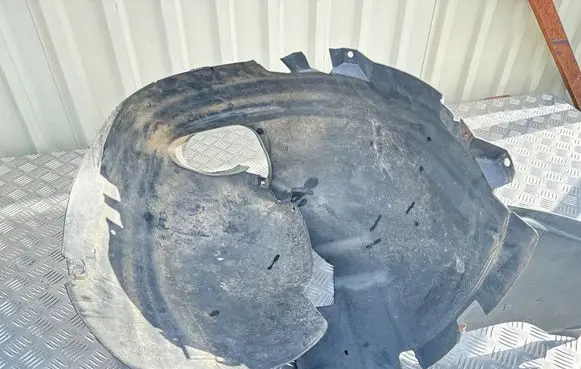 Ford C-MAX I Front wheel arch liner splash guards