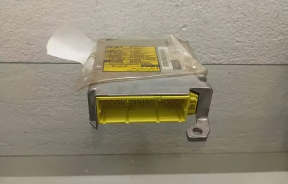 Toyota RAV 4 (XA20) Airbag control unit/module 8917042160 1523006912