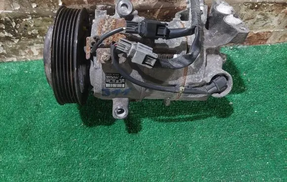 Nissan Qashqai Air conditioning (A/C) compressor (pump)