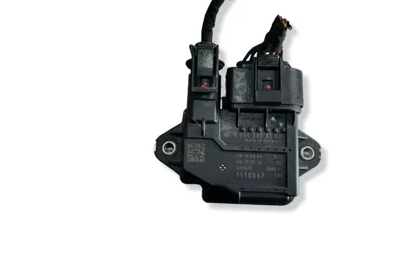 Mercedes-Benz GLA H247 Glow plug pre-heat relay A6549003300 1110067