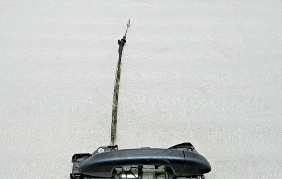 Volkswagen PASSAT B7 Rear door exterior handle 3C0837206 3C0837206GRU