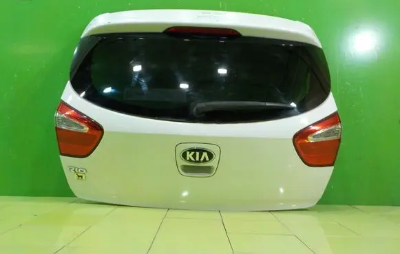 KIA Rio Tailgate/trunk/boot lid XP72