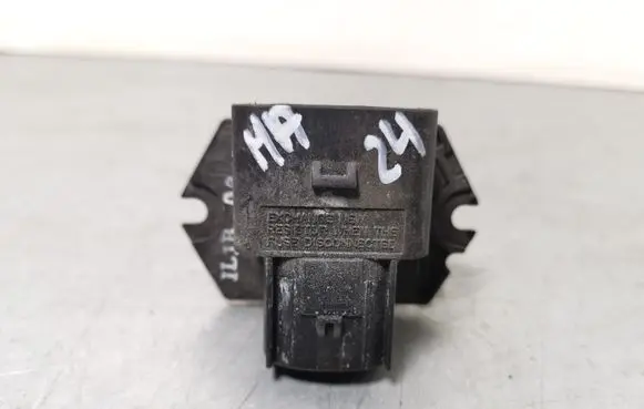 KIA Optima Coolant fan relay ILJB06