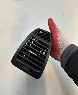 KIA Venga Dashboard side air vent grill/cover trim 974801P100EQ
