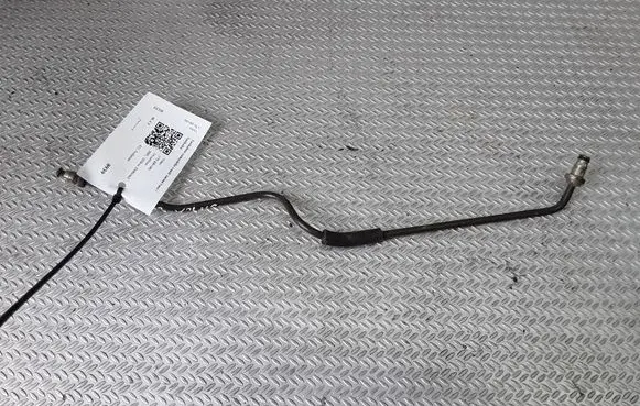 Volvo V70 Clutch pipe/line 