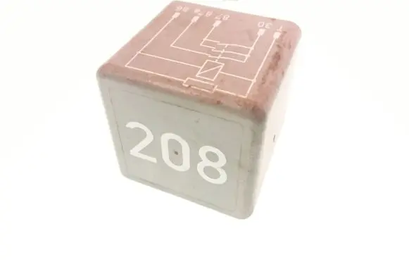 Audi A6 S6 C4 4A Other relay 8A0951253B