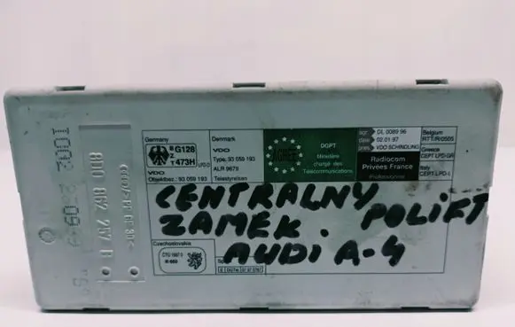Audi A4 S4 B5 8D Central locking vacuum pump DA3138
