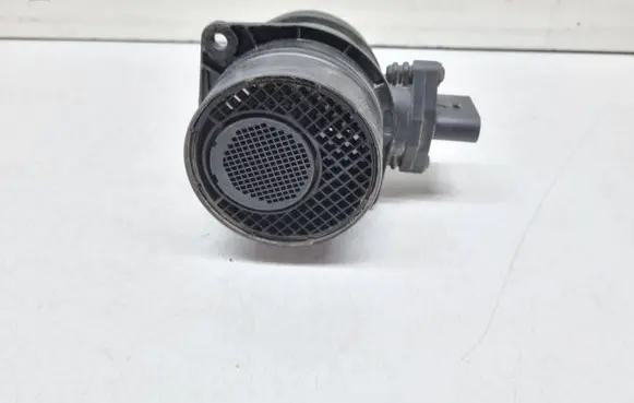 Volkswagen PASSAT B6 Mass air flow meter 074906461B