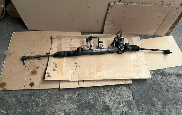 Opel Zafira B Steering rack 13188617