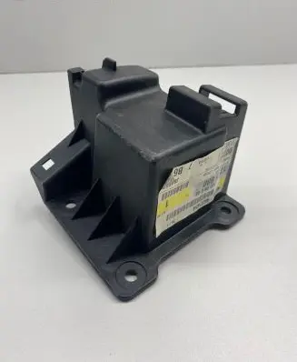 Ford B-MAX Rear bumper mounting bracket AV1117A881AB