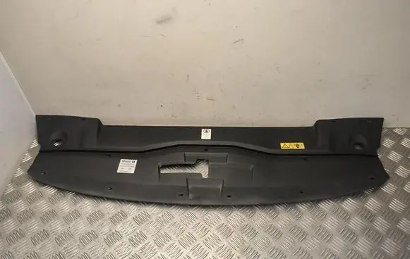 Porsche Cayenne (92A) Radiator trim 7P5805806