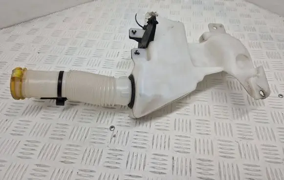 Jeep Renegade Windshield washer fluid reservoir/tank B805