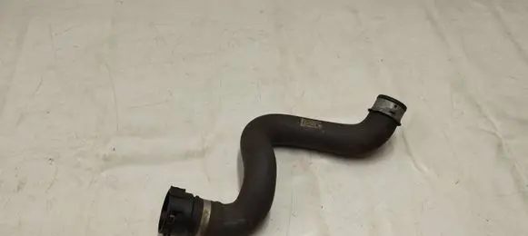 Mercedes-Benz GLE (W166 - C292) Engine coolant pipe/hose A1665000575
