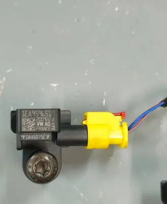Volkswagen Caddy Airbag deployment crash/impact sensor 1EA959651