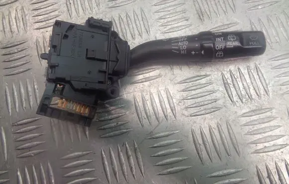 Toyota Avensis T250 Wiper switch 173654LH