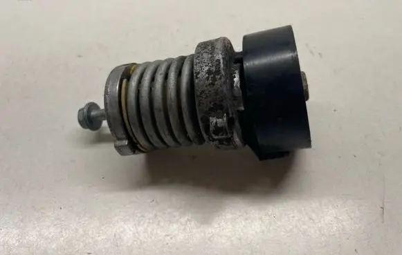 Volkswagen Golf Plus Generator/alternator belt tensioner 030145299F