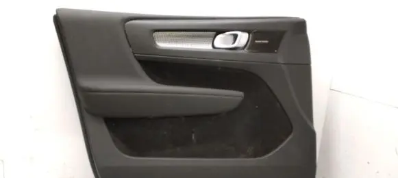 Volvo XC40 Front door card panel trim 31407667 3949437