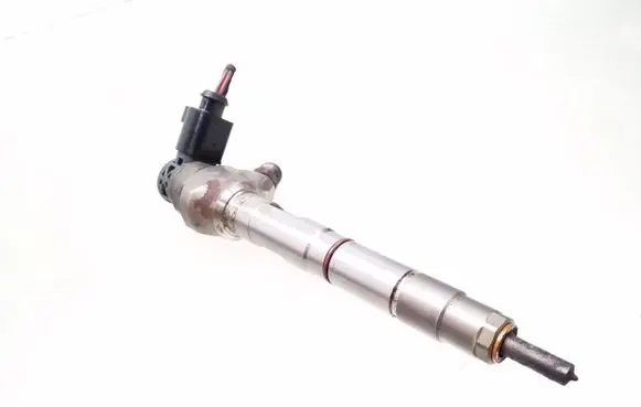 Audi A6 S6 C7 4G Fuel injector 0445110471 04L130277AE