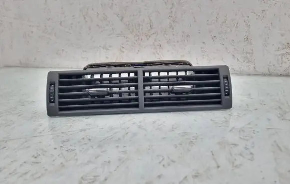 Audi A4 S4 B7 8E 8H Dash center air vent grill 8E0820951H