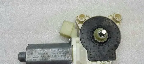 Mercedes-Benz E W211 Front door window regulator motor A2118203042