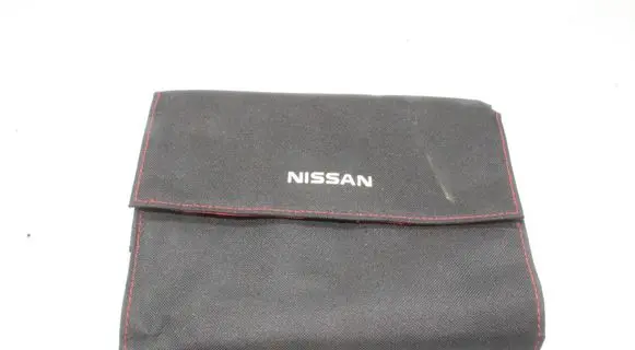 Nissan Juke II F16 User manual 